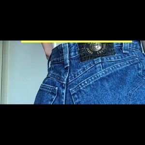 VERSACE STRAIGHT LEGGED MOM JEANS